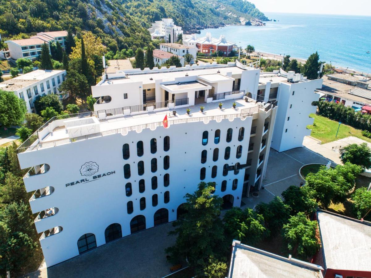 Pearl Beach - Hills & Hotel 4*