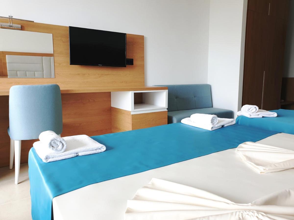 Hotel Pearl Beach - Hills & 4*