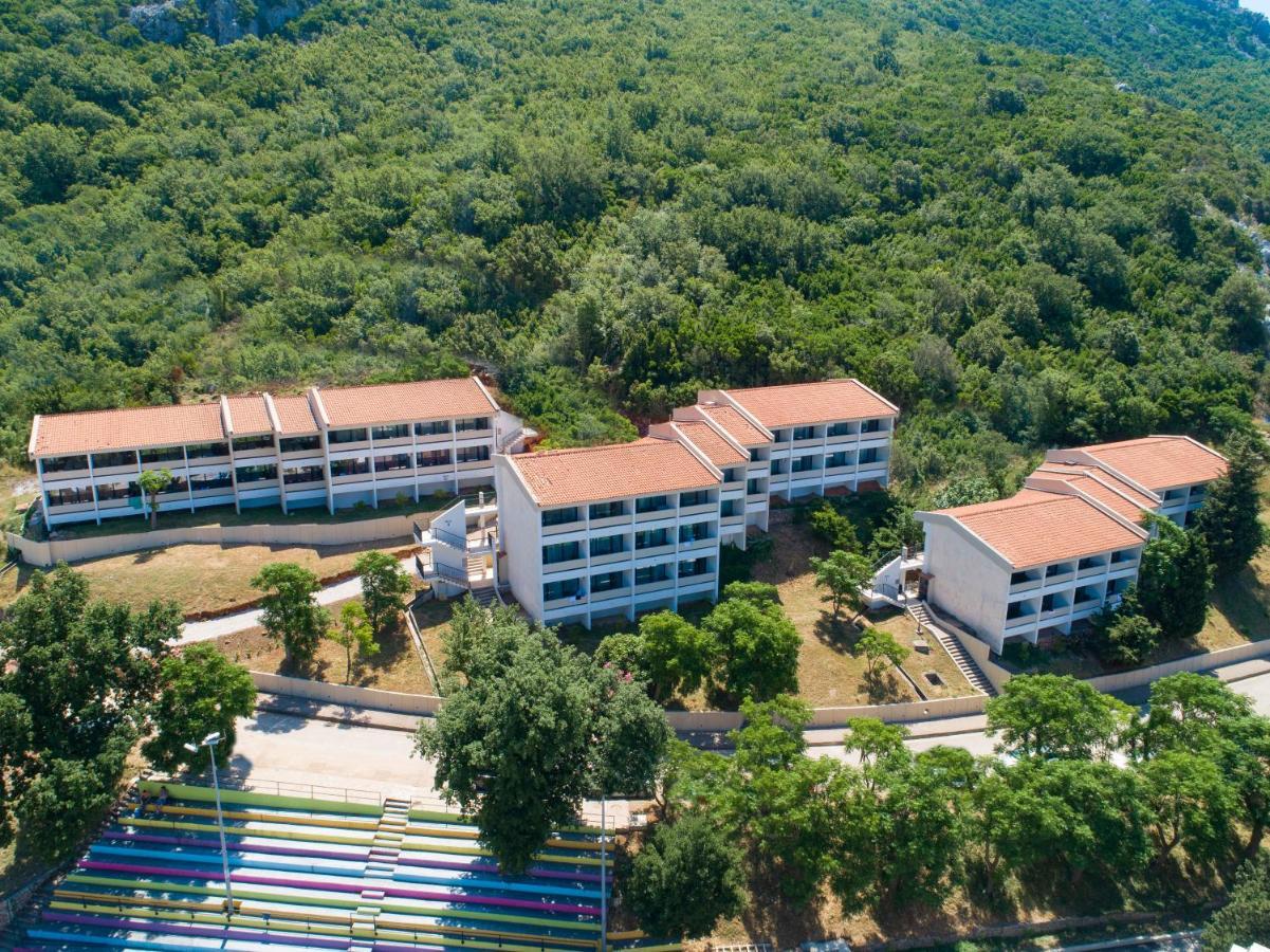 Pearl Beach - Hills & 4* Čanj