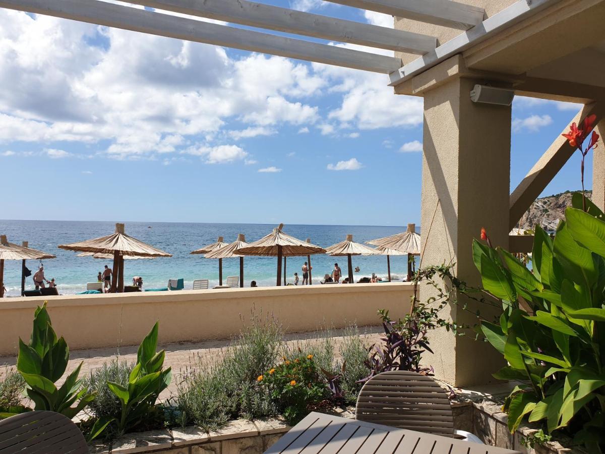 Pearl Beach - Hills & 4*